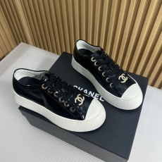 Chanel Low Shoes